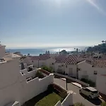 Casa Oliva Sea View *