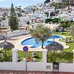 Casa Oliva Sea View * Нерха