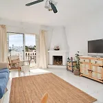 Будинок відпочинку Casa Oliva Sea View *