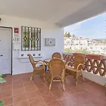 Casa Oliva Sea View Нерха