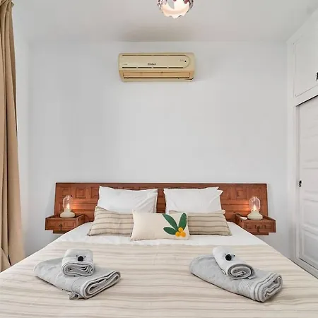 Будинок відпочинку Casa Oliva Sea View Нерха