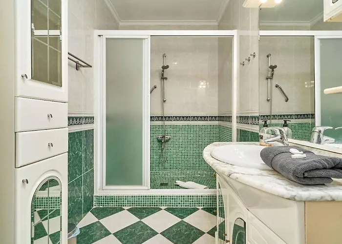 Casa Oliva Sea View * Нерха